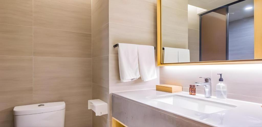 Ji Hotel Beiing Capital Airport Shunyi Екстериор снимка