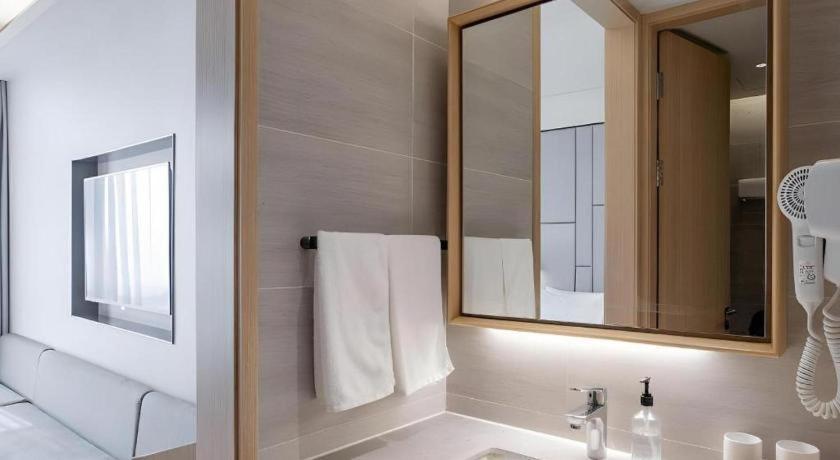 Ji Hotel Beiing Capital Airport Shunyi Екстериор снимка