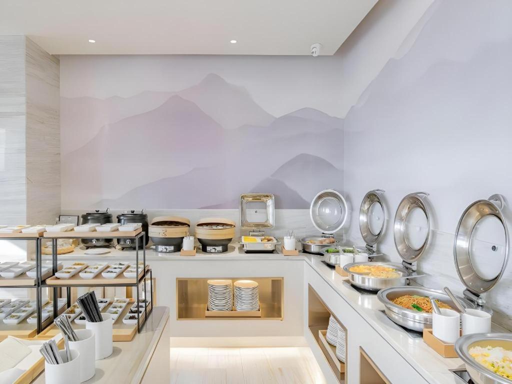 Ji Hotel Beiing Capital Airport Shunyi Екстериор снимка